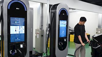 עמדות הטעינה של LG, צילום: יחצ LG